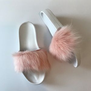Ugg Royale Slides Lamb Furry Size 7 Pink Slipper